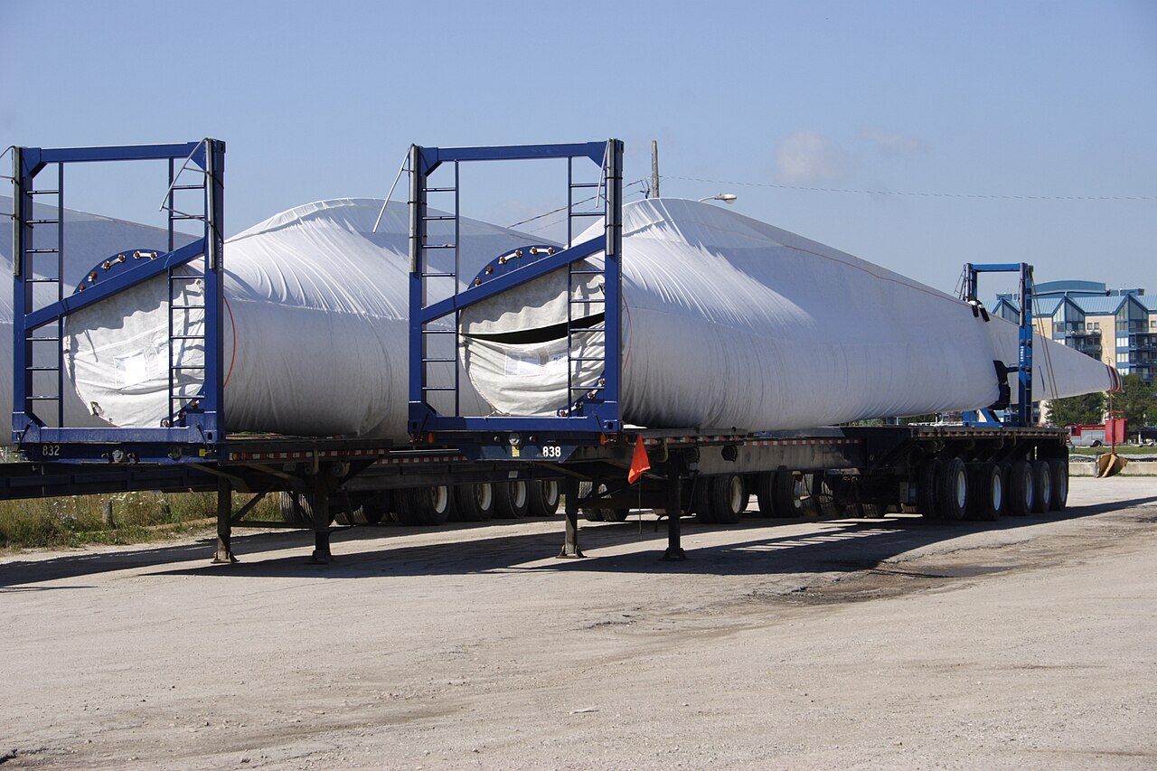 Wind turbine blade inspection